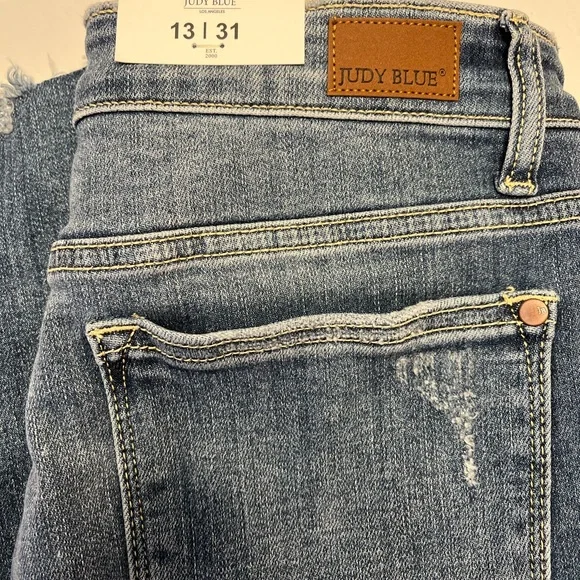 Judy blue jeans size 13 Nwt - Picture 2 of 3